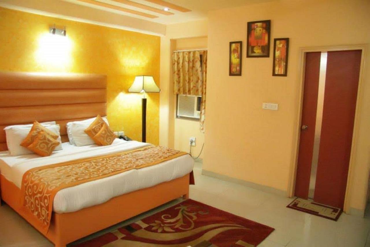Hotel Classic Paradise Inn Nuova Delhi Esterno foto