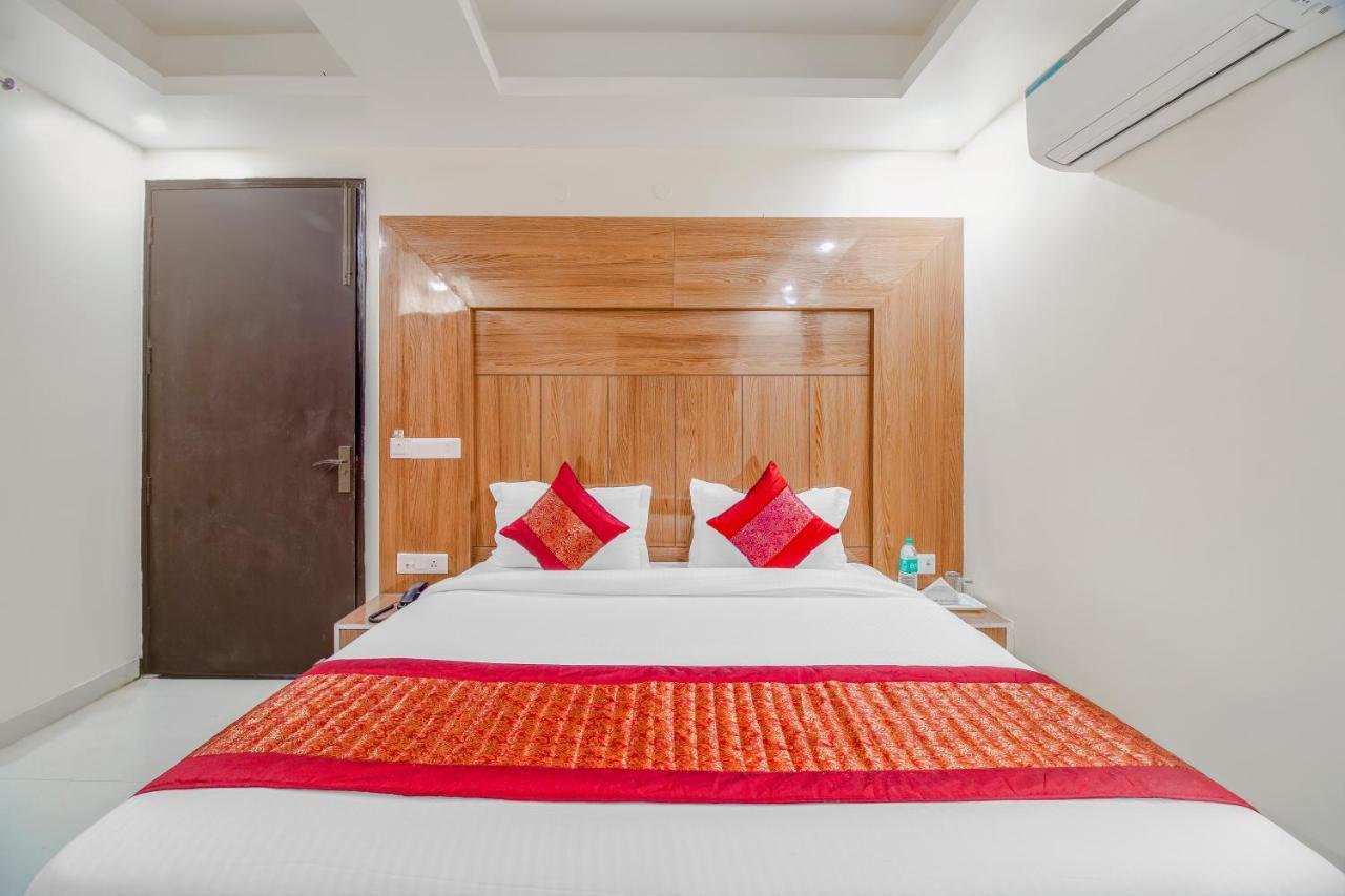 Hotel Classic Paradise Inn Nuova Delhi Esterno foto